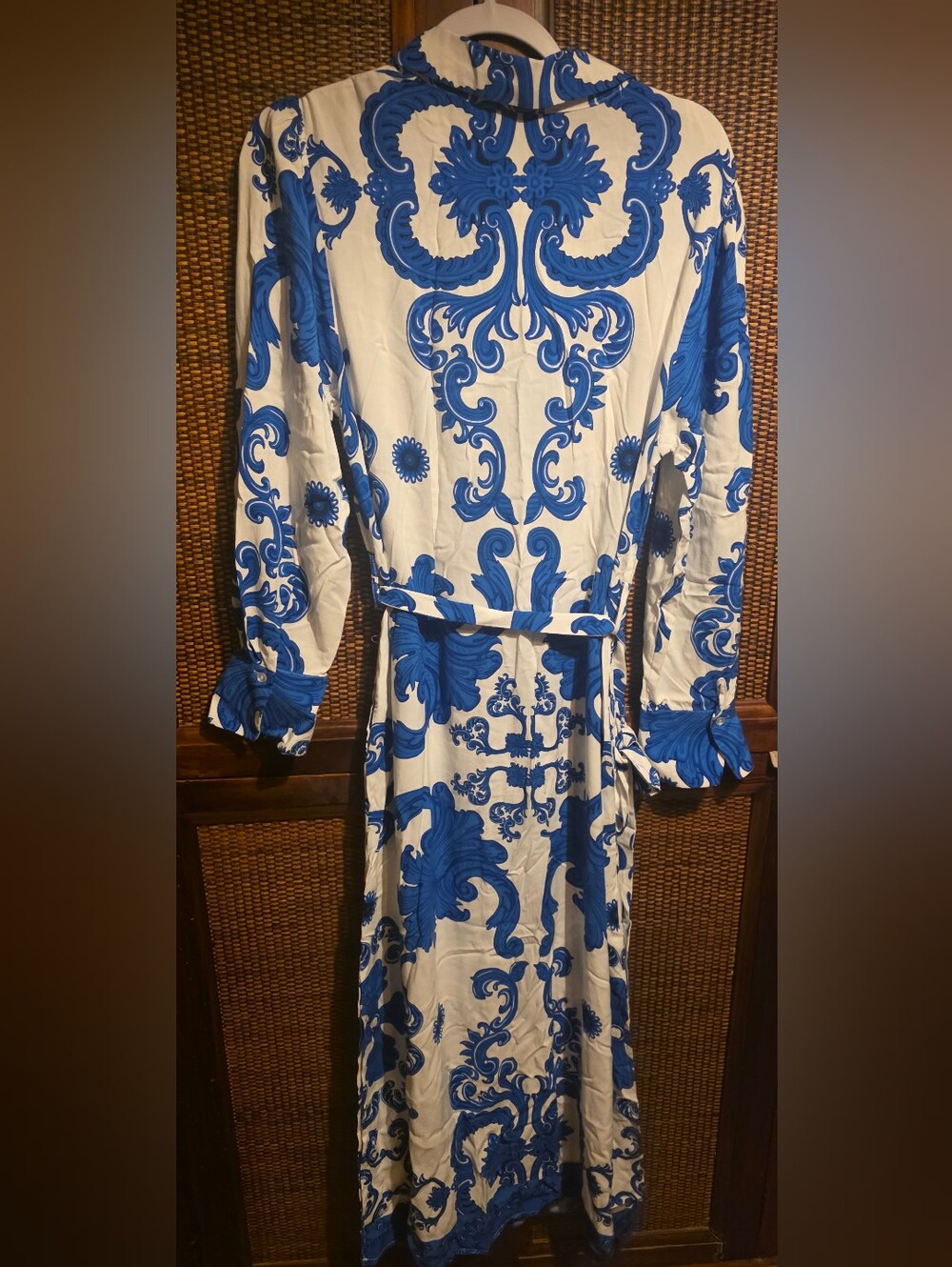1. State EUC Large Blue & White Printed Maxi Dress with Belt PTP 21 - Picture 2 of 5